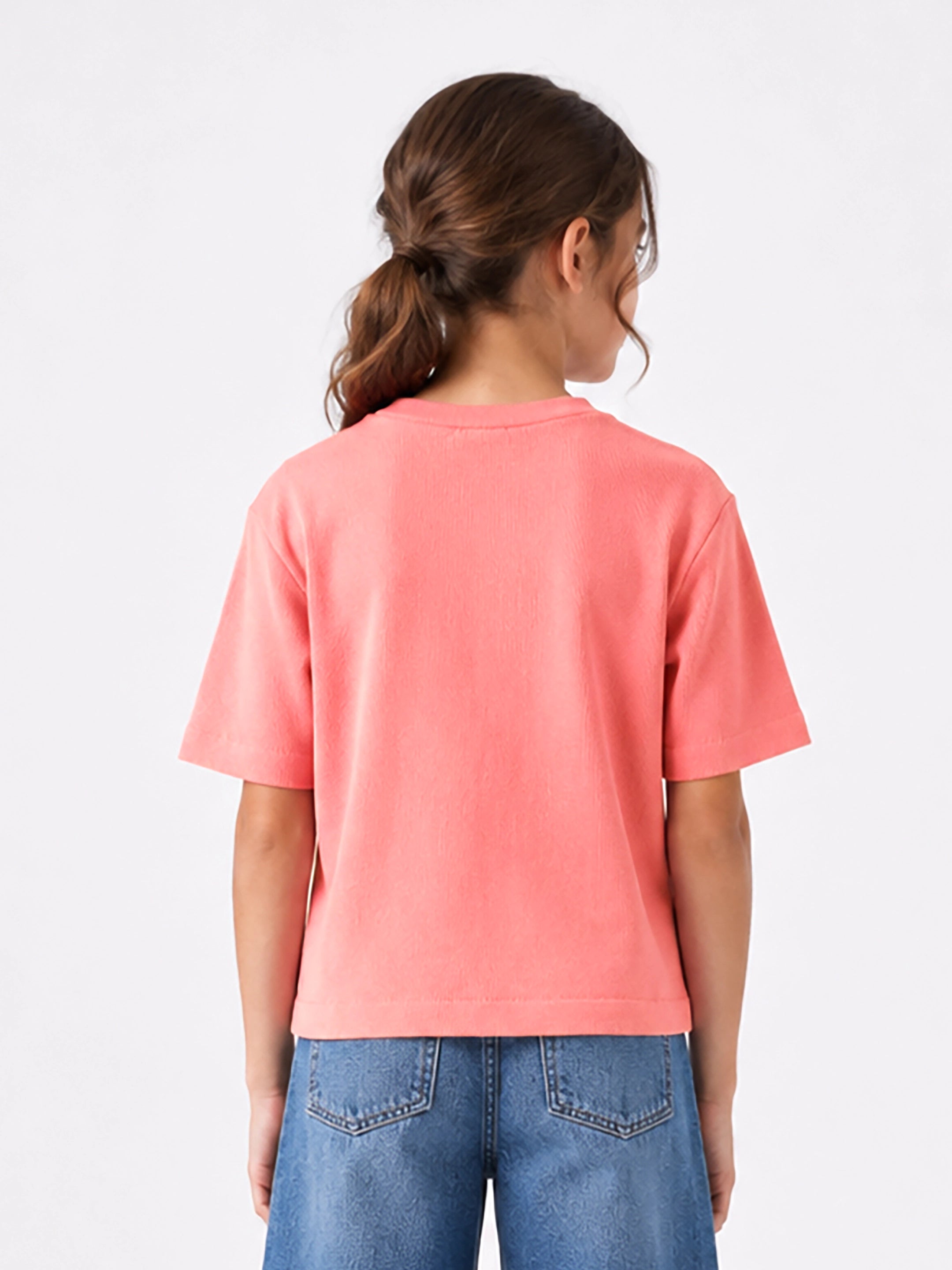 Girls Hello Friend textured tee by Juniors.pk