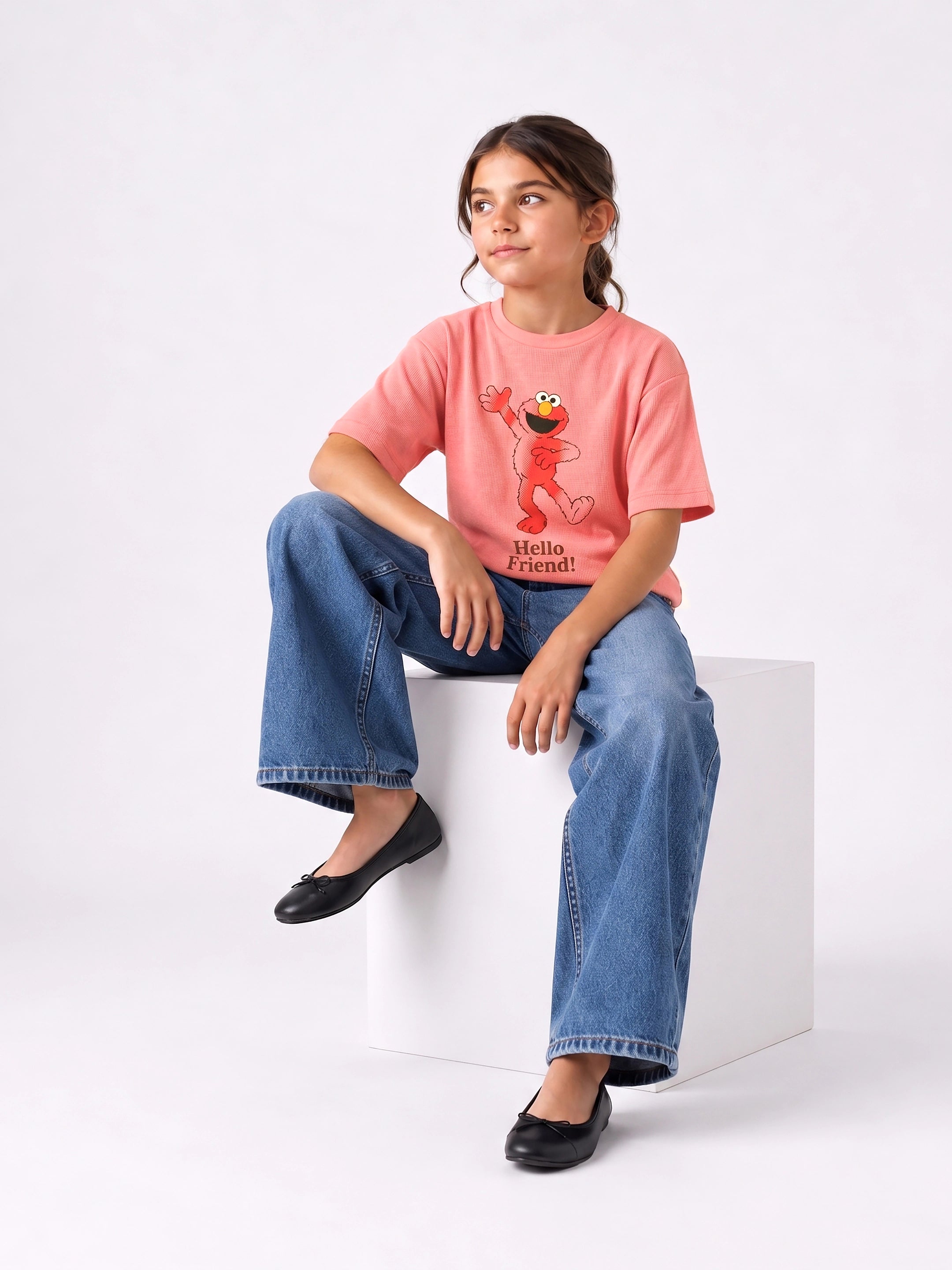 Girls Hello Friend textured tee by Juniors.pk