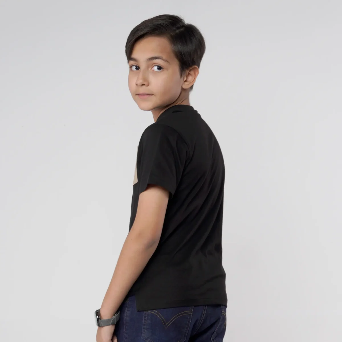 Black Paradise Henley Juniors.pk